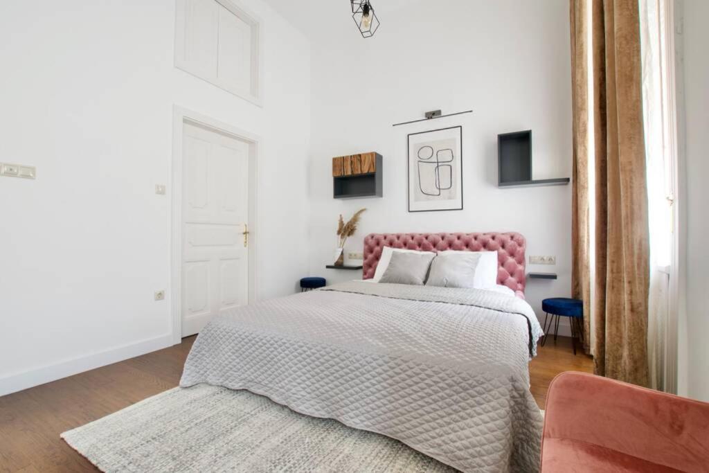 Premium Apartment By Hi5 - Best Ever Budapeşte Dış mekan fotoğraf